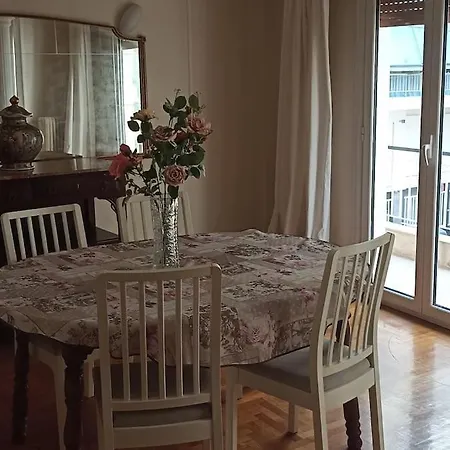 Attiki Metro Vintagy 2 Bedroom